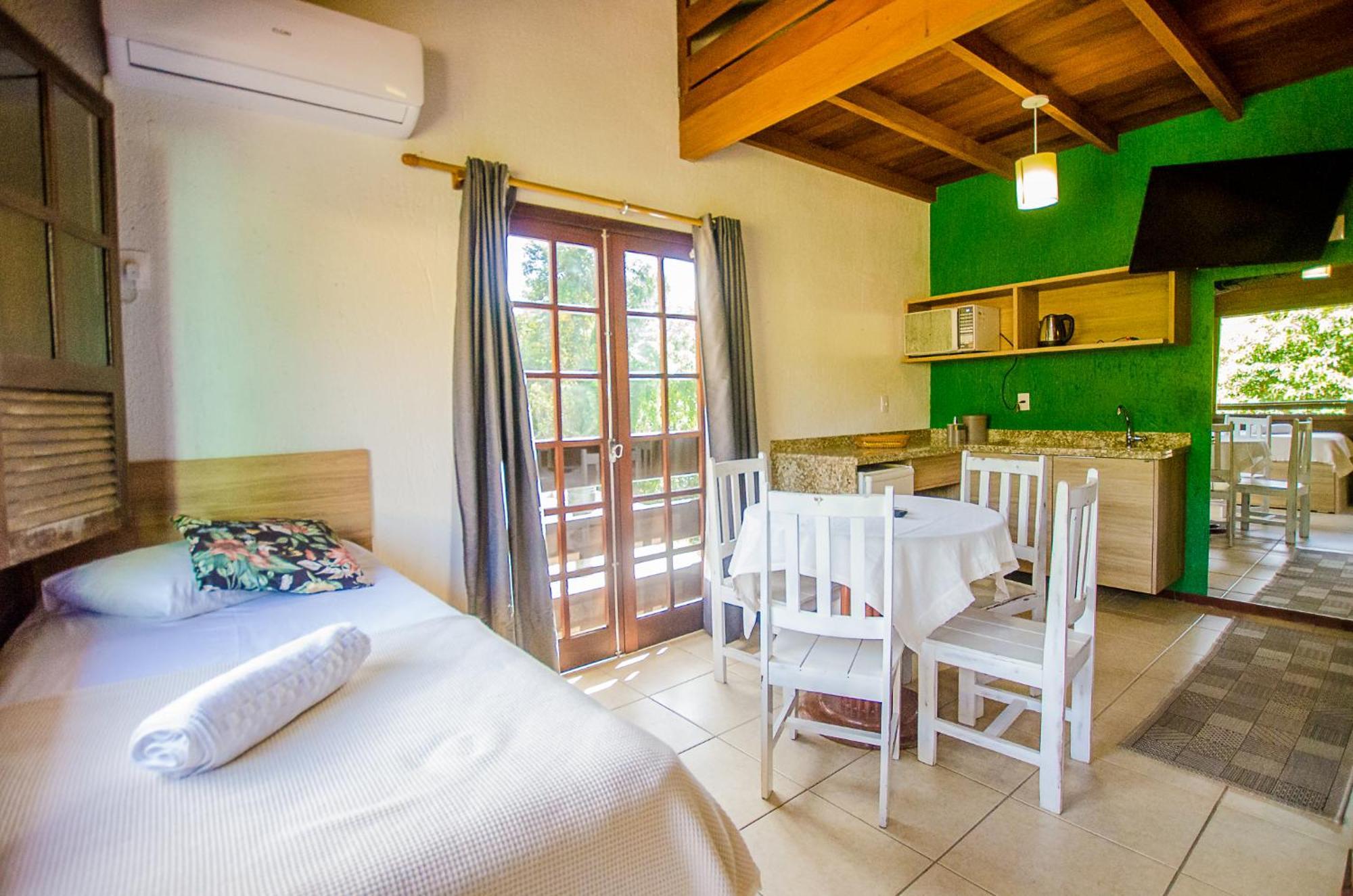 Kalani Pousada Praia do Rosa Room photo